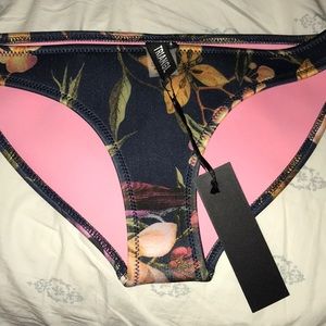 Triangl Bottoms NWT